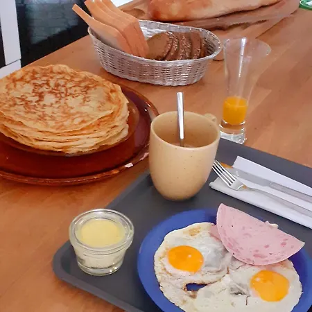 בית הארחה La Belle Maison Avèze