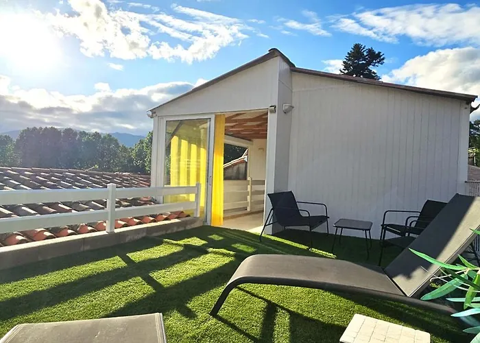 Konukevi La Belle Maison Avèze